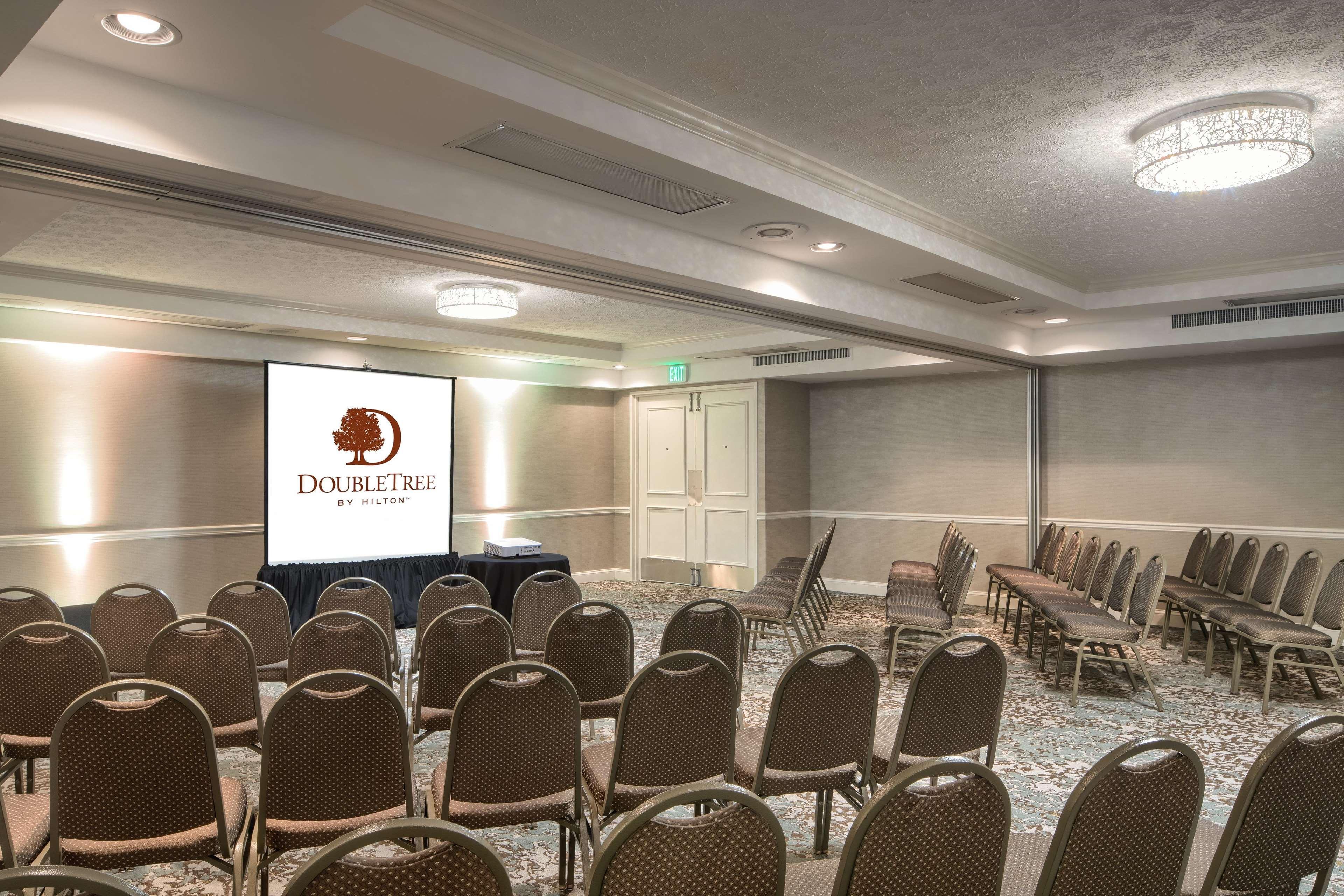 Doubletree By Hilton Philadelphia Airport Otel Dış mekan fotoğraf