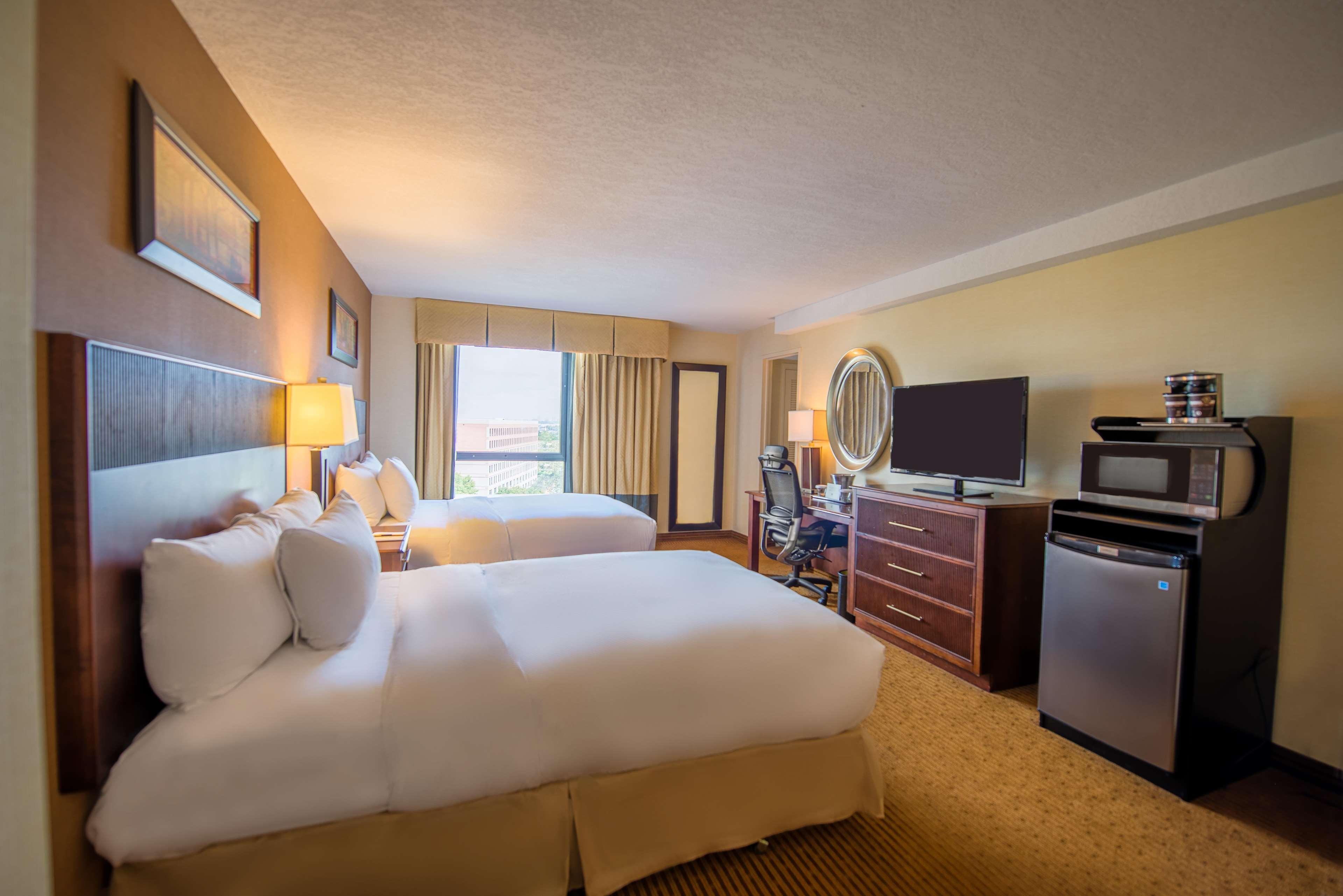 Doubletree By Hilton Philadelphia Airport Otel Dış mekan fotoğraf