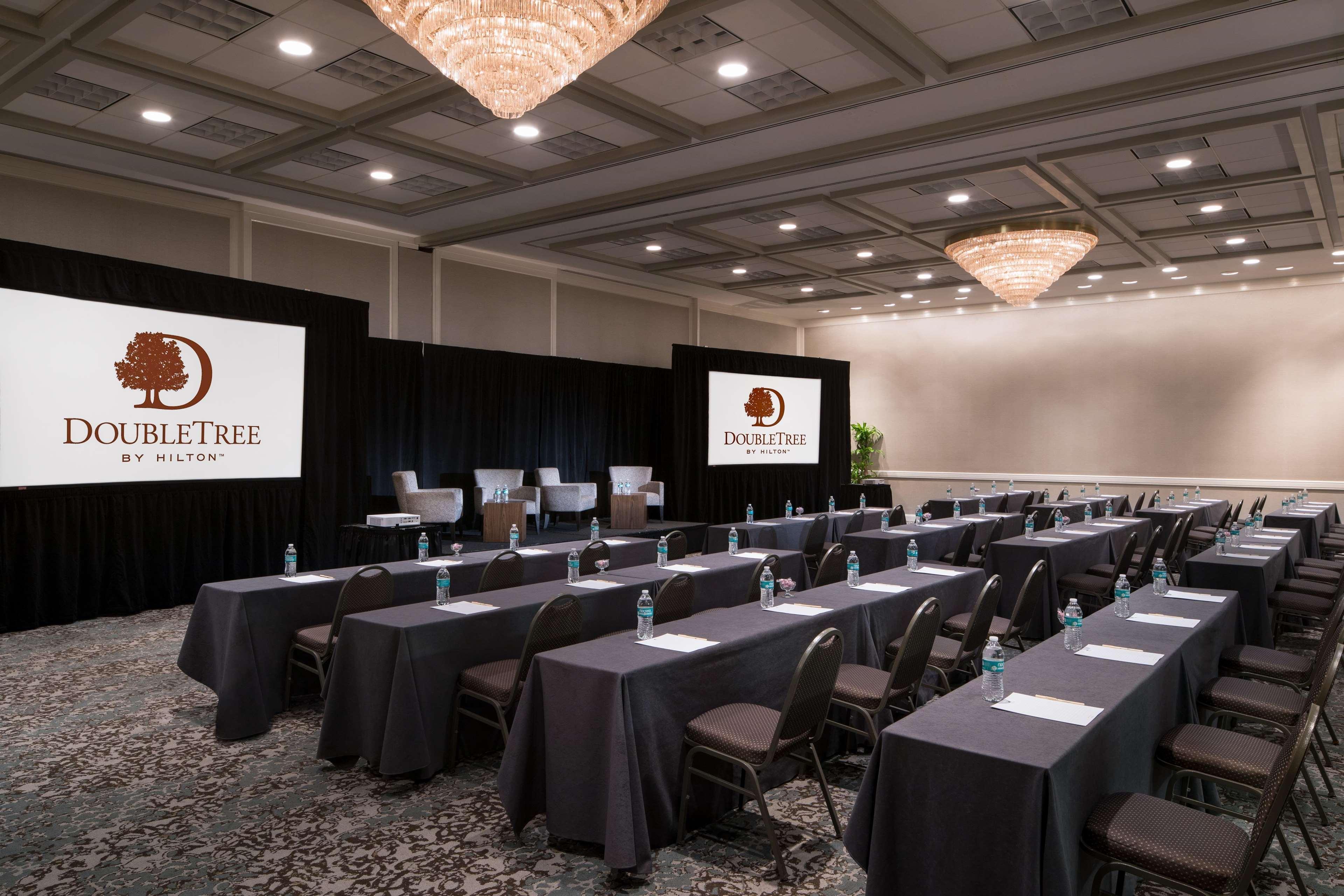 Doubletree By Hilton Philadelphia Airport Otel Dış mekan fotoğraf