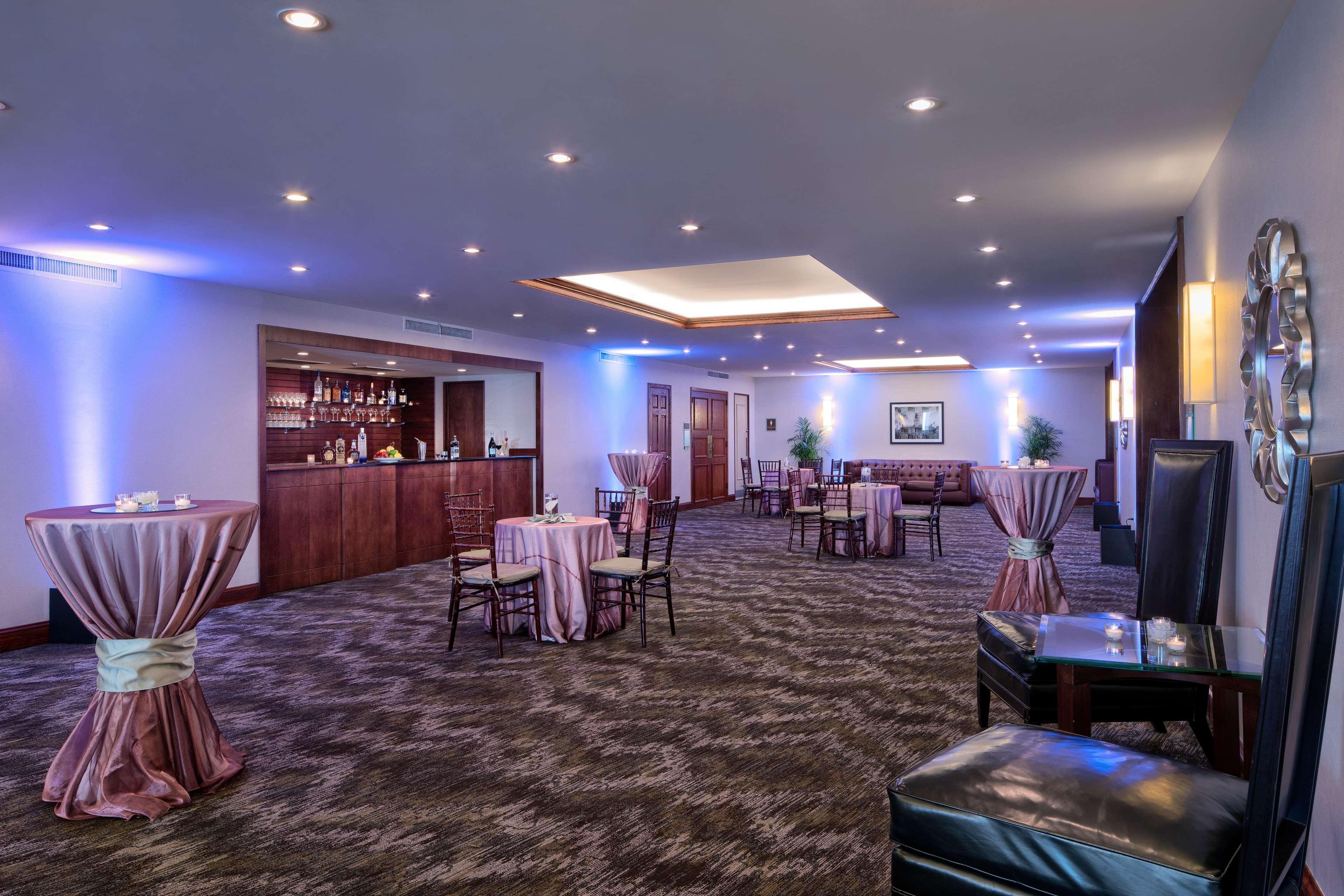 Doubletree By Hilton Philadelphia Airport Otel Dış mekan fotoğraf