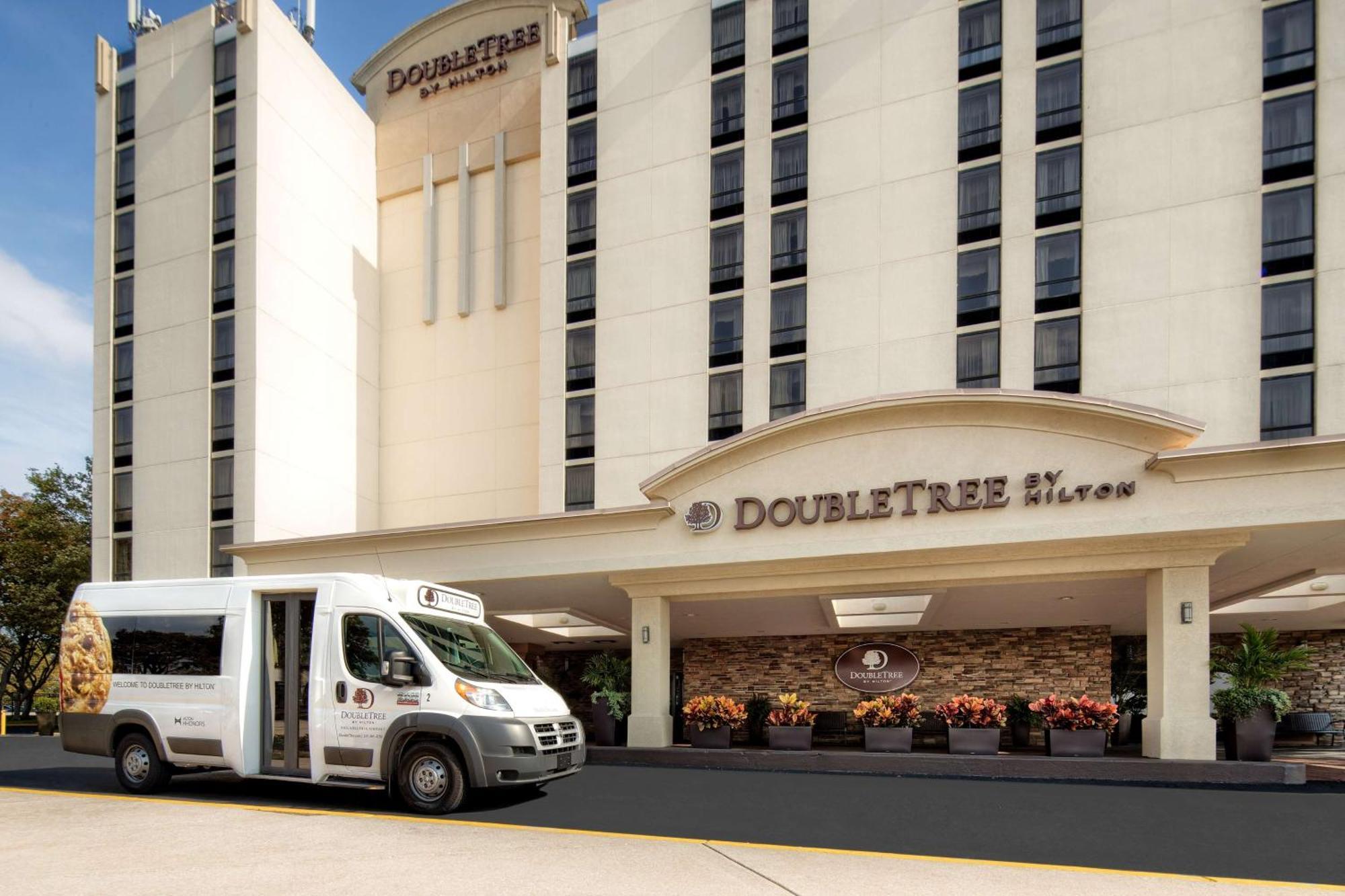 Doubletree By Hilton Philadelphia Airport Otel Dış mekan fotoğraf